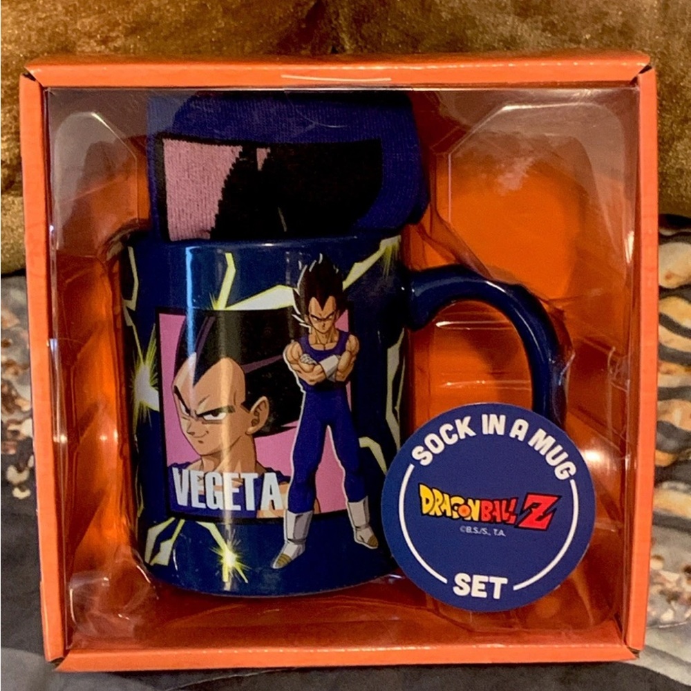 DragonBall Z VEGETA Sock in a mug set collectible